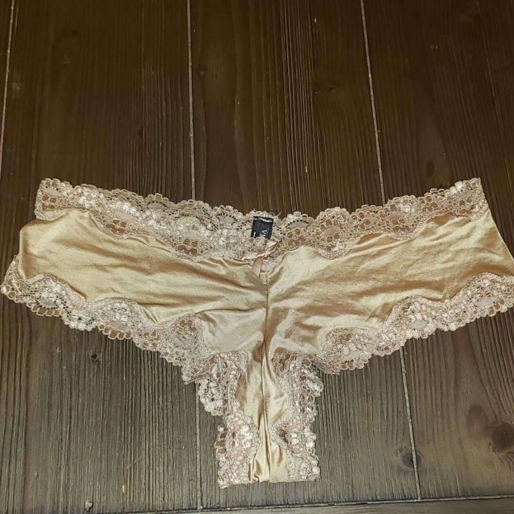 2/$10 VS Cheeky Panties